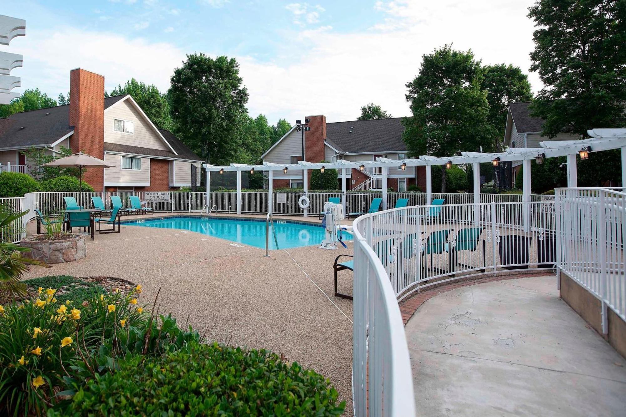 Residence Inn By Marriott Spartanburg Bagian luar foto