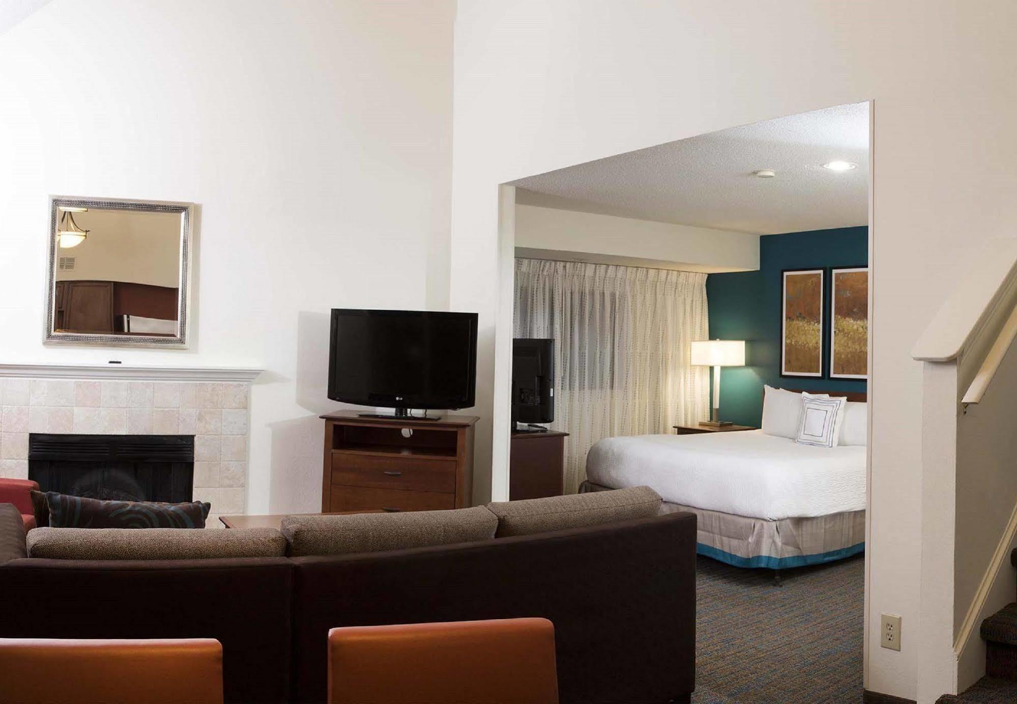Residence Inn By Marriott Spartanburg Bagian luar foto